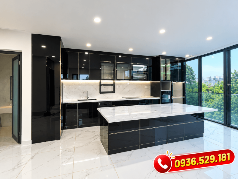Tủ bếp nhôm cánh kính kết hợp bàn đảo