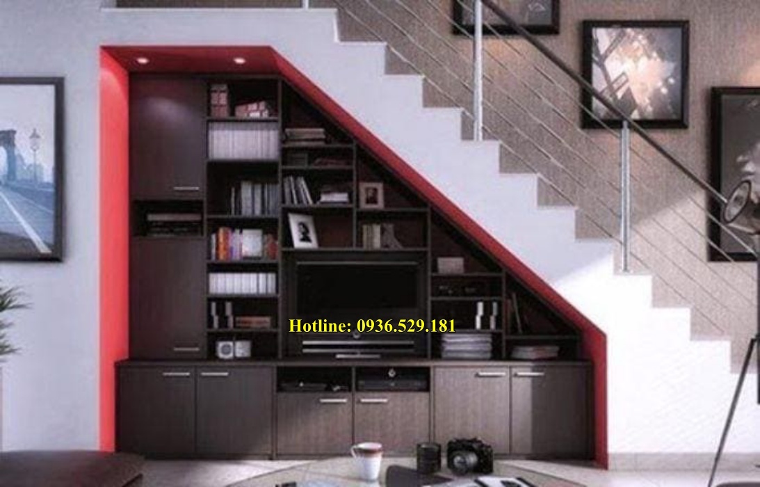 tủ gầm cầu thang nhôm kính