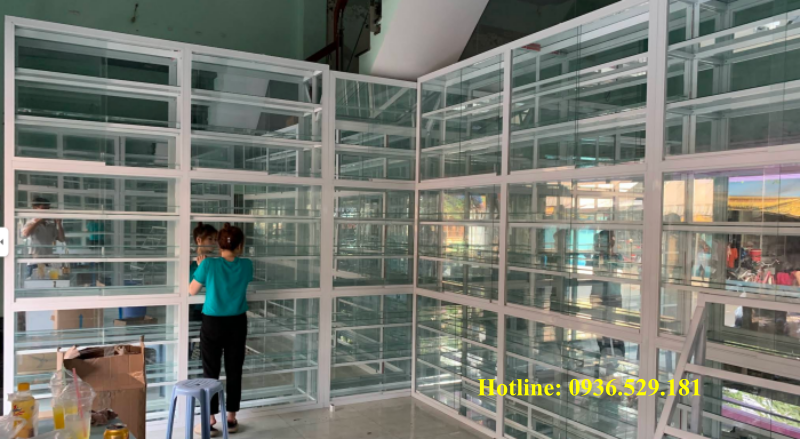 tủ thuốc tây nhôm kính 